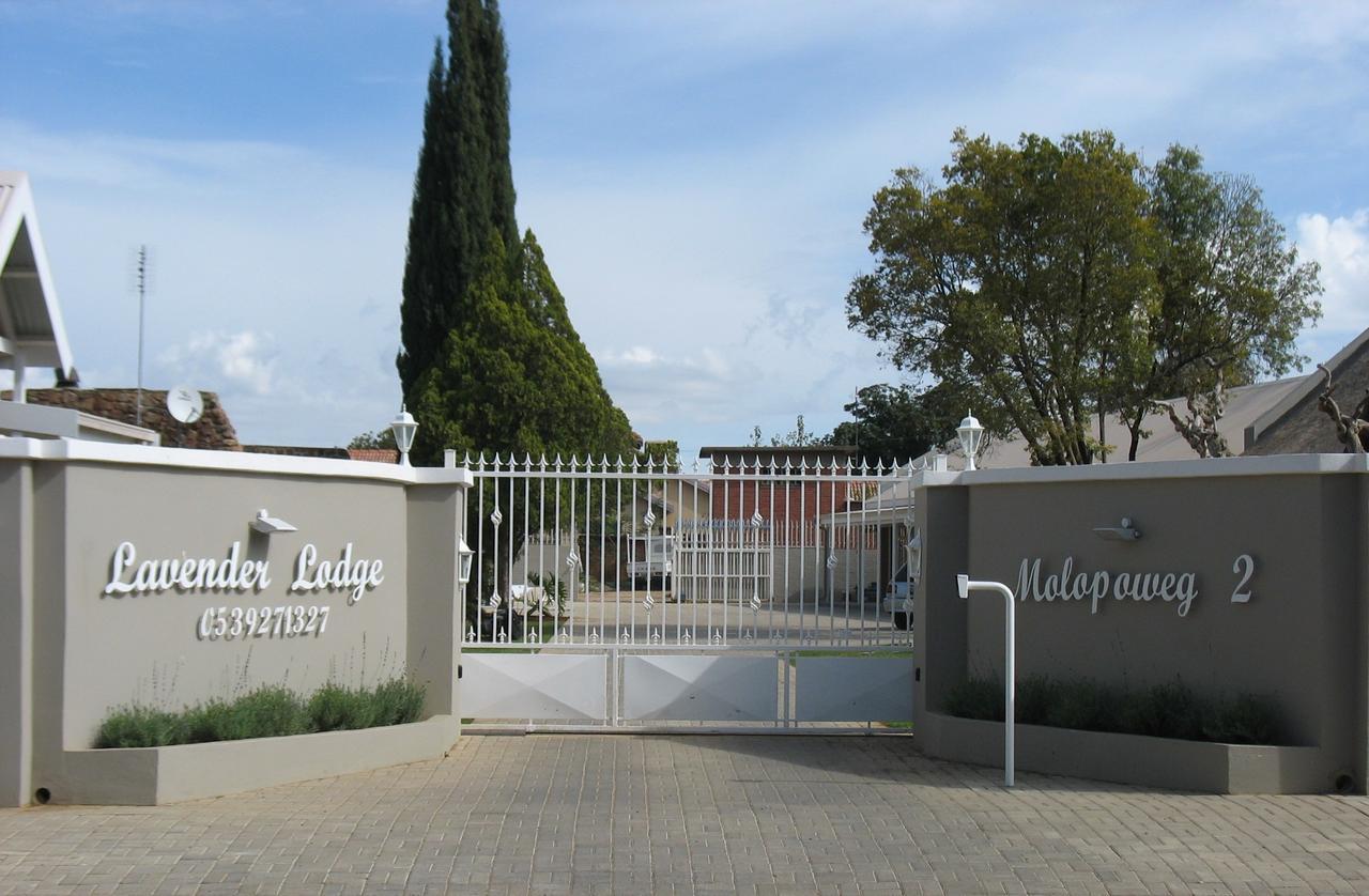 Lavender Lodge Vryburg المظهر الخارجي الصورة