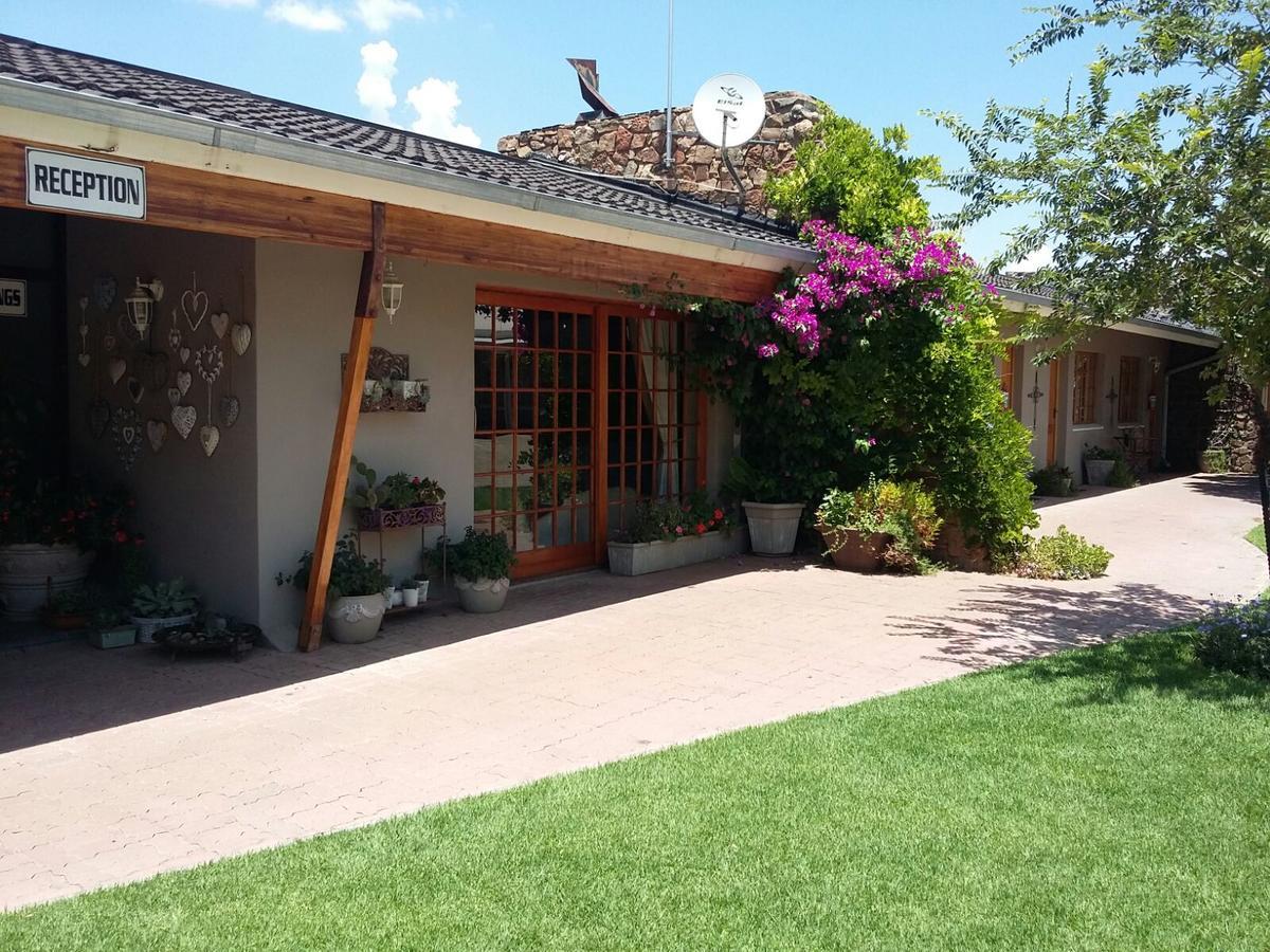 Lavender Lodge Vryburg المظهر الخارجي الصورة
