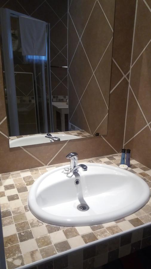Lavender Lodge Vryburg المظهر الخارجي الصورة